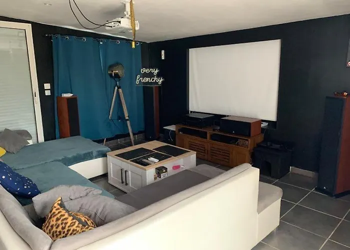 ホームステイ Proche Du Circuit Des 24h ミュルザンヌ