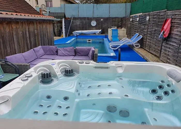 Proche Du Circuit Des 24h *